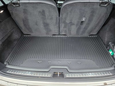 2025 Volvo XC90 Plus