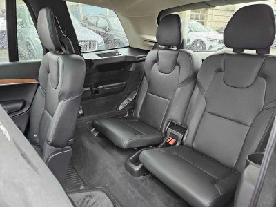 2025 Volvo XC90 Plus