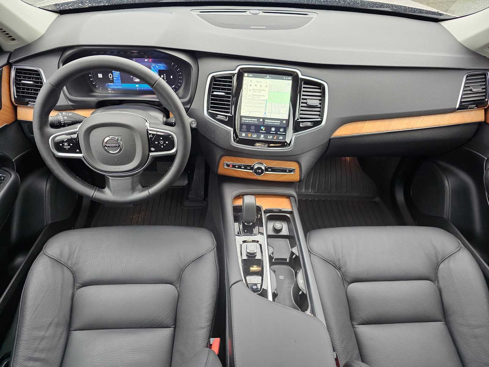 2025 Volvo XC90 Plus