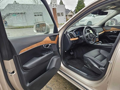 2025 Volvo XC90 Plus