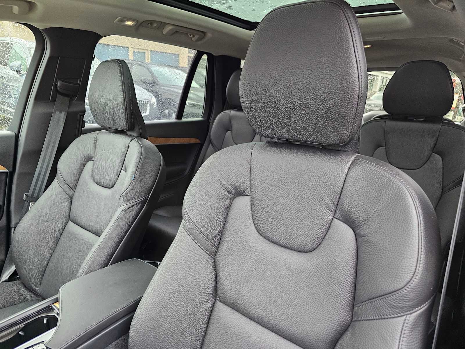 2025 Volvo XC90 Plus