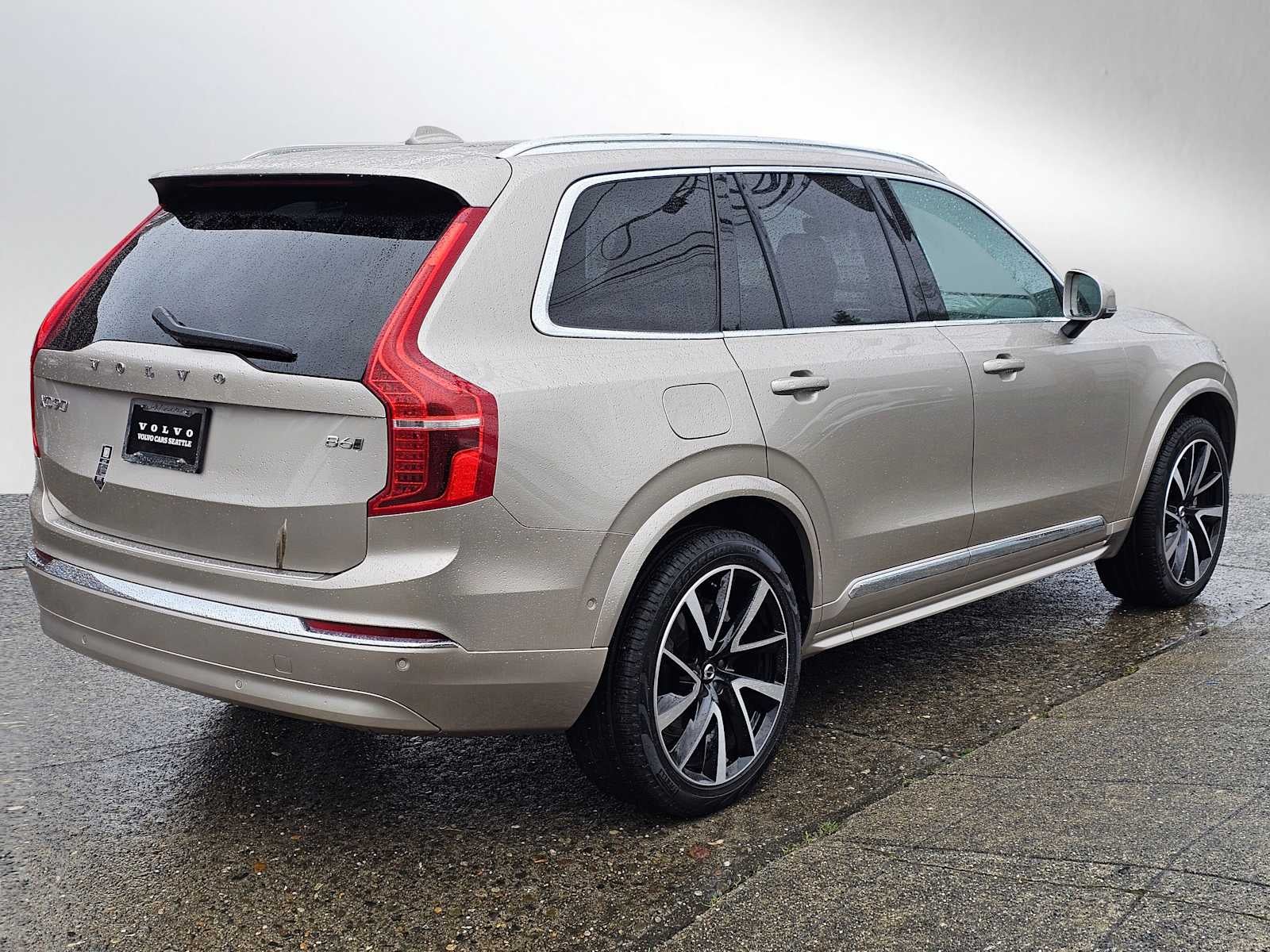 2025 Volvo XC90 Plus