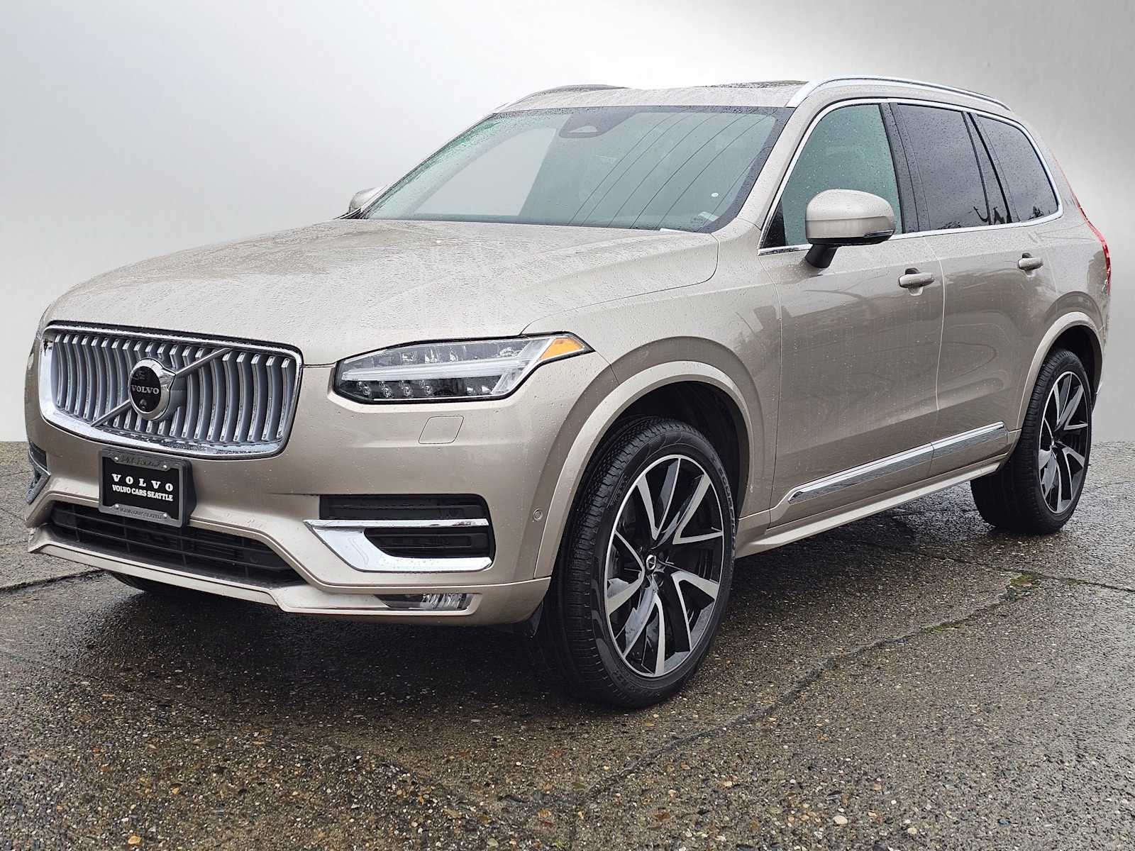 2025 Volvo XC90 Plus