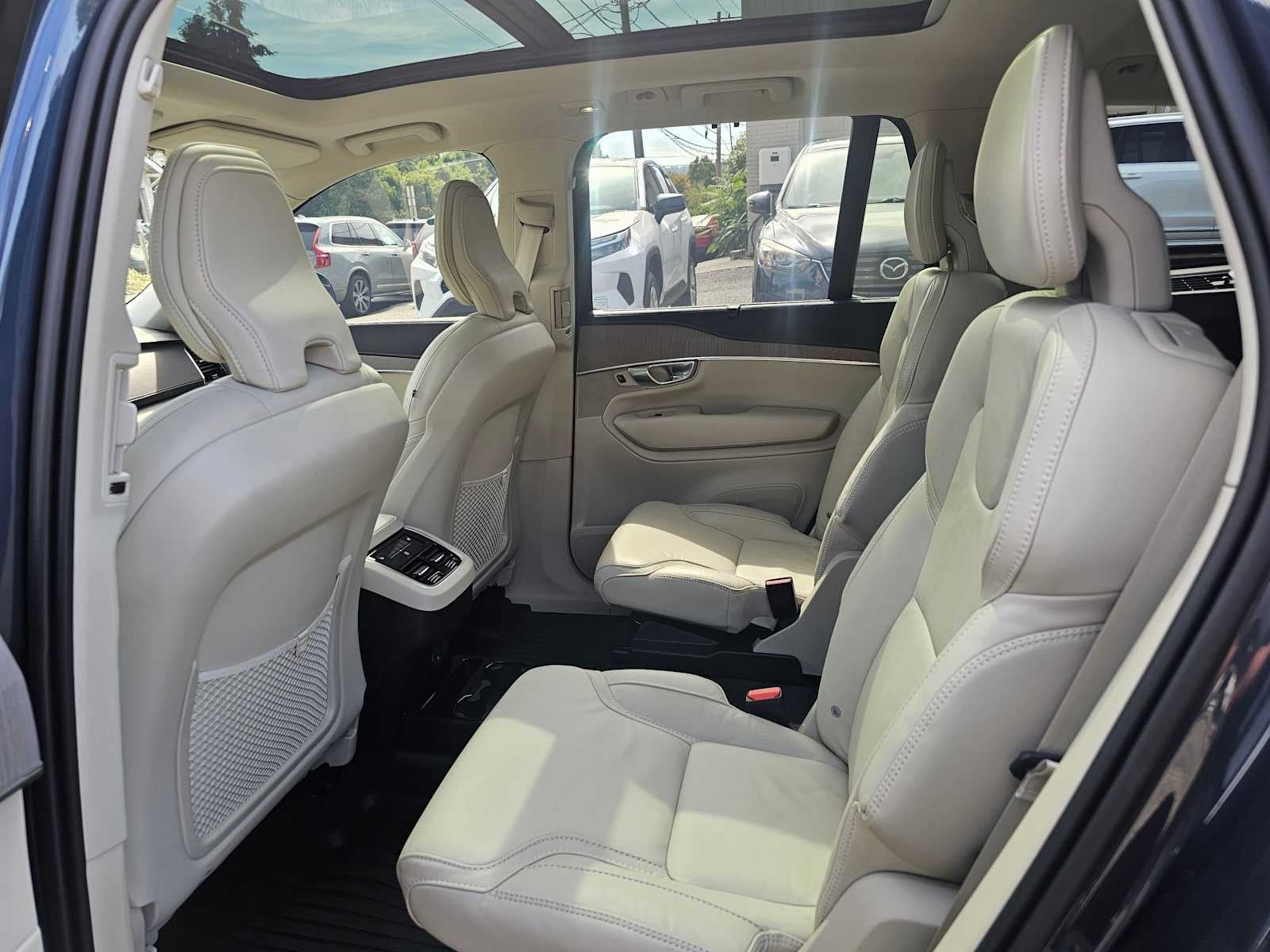 2025 Volvo XC90 Ultra