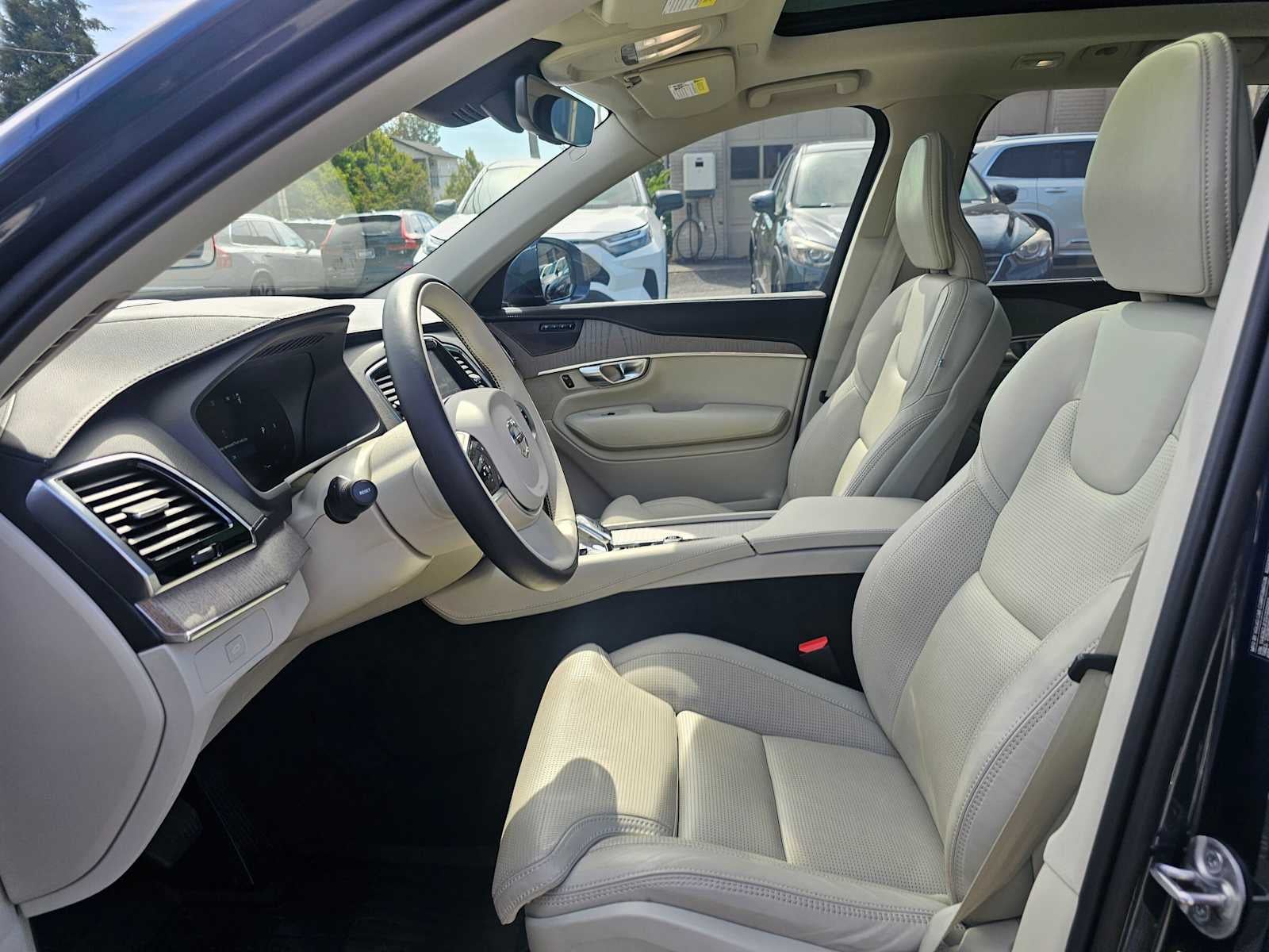 2025 Volvo XC90 Ultra