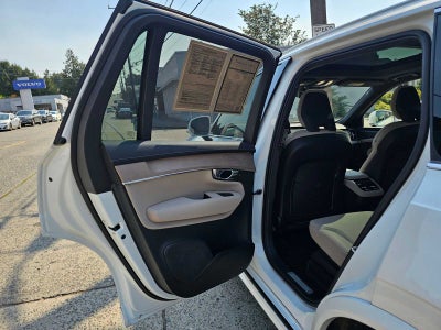 2026 Volvo XC90 Plus