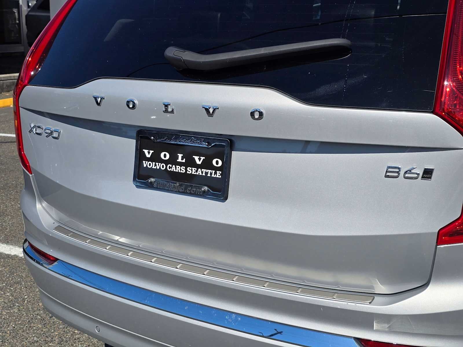 2024 Volvo XC90 Plus Bright Theme