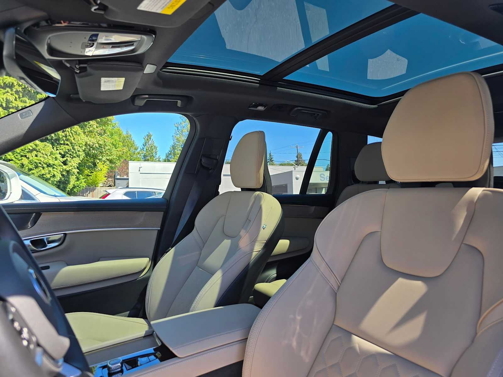 2026 Volvo XC90 Plus