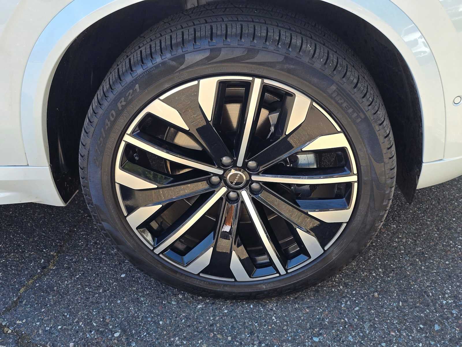 2026 Volvo XC90 Plus