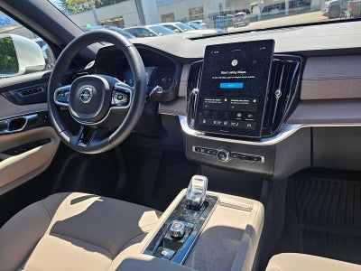 2026 Volvo XC90 Plus