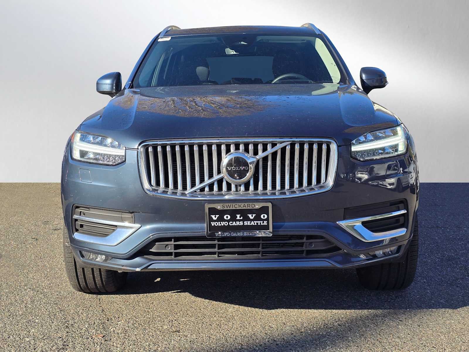 2024 Volvo XC90 Ultimate Bright Theme