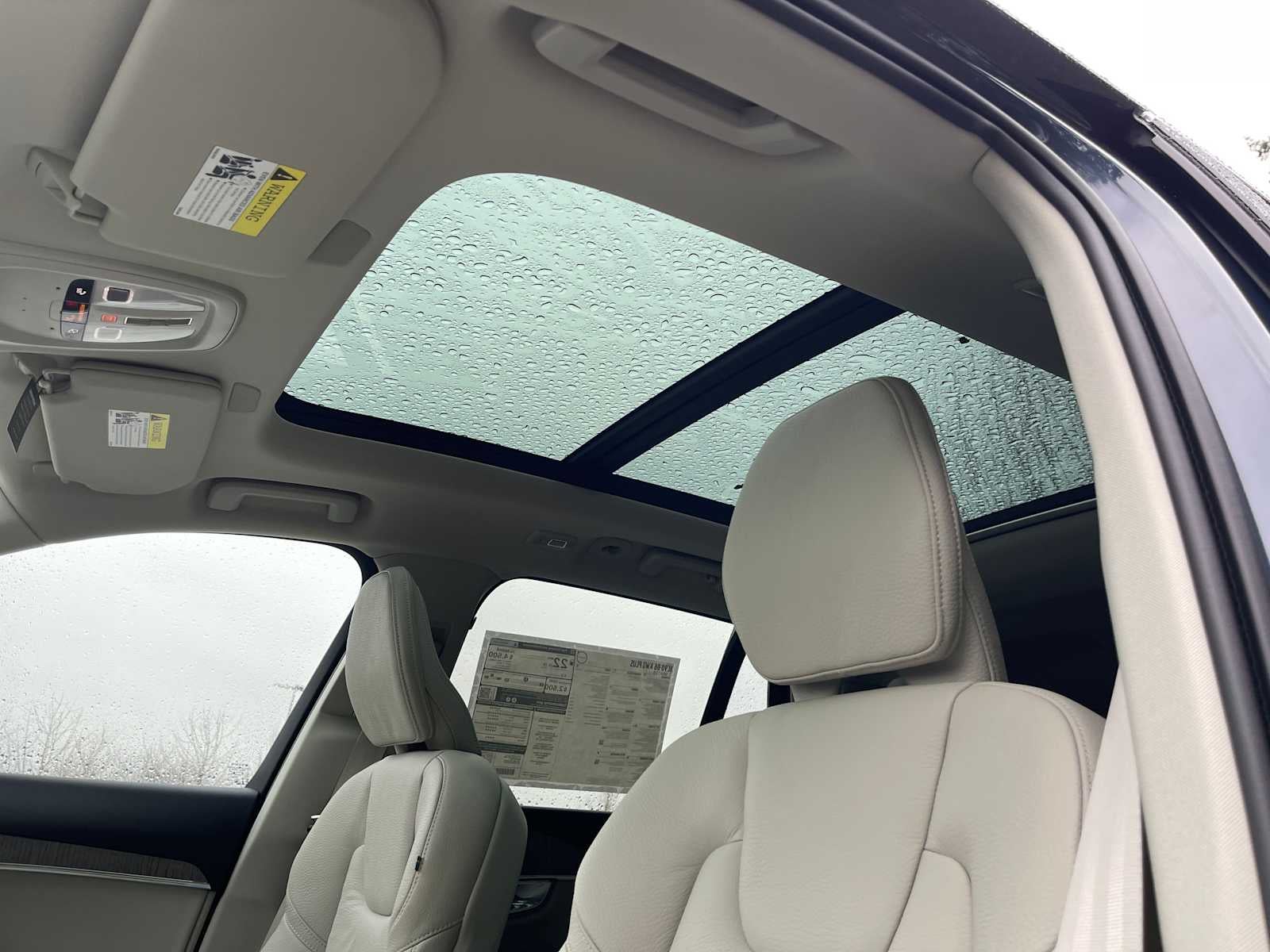 2023 Volvo XC90 Plus