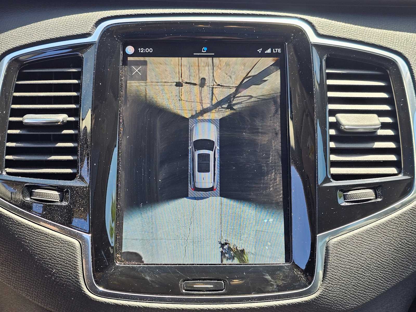 2023 Volvo XC90 Plus