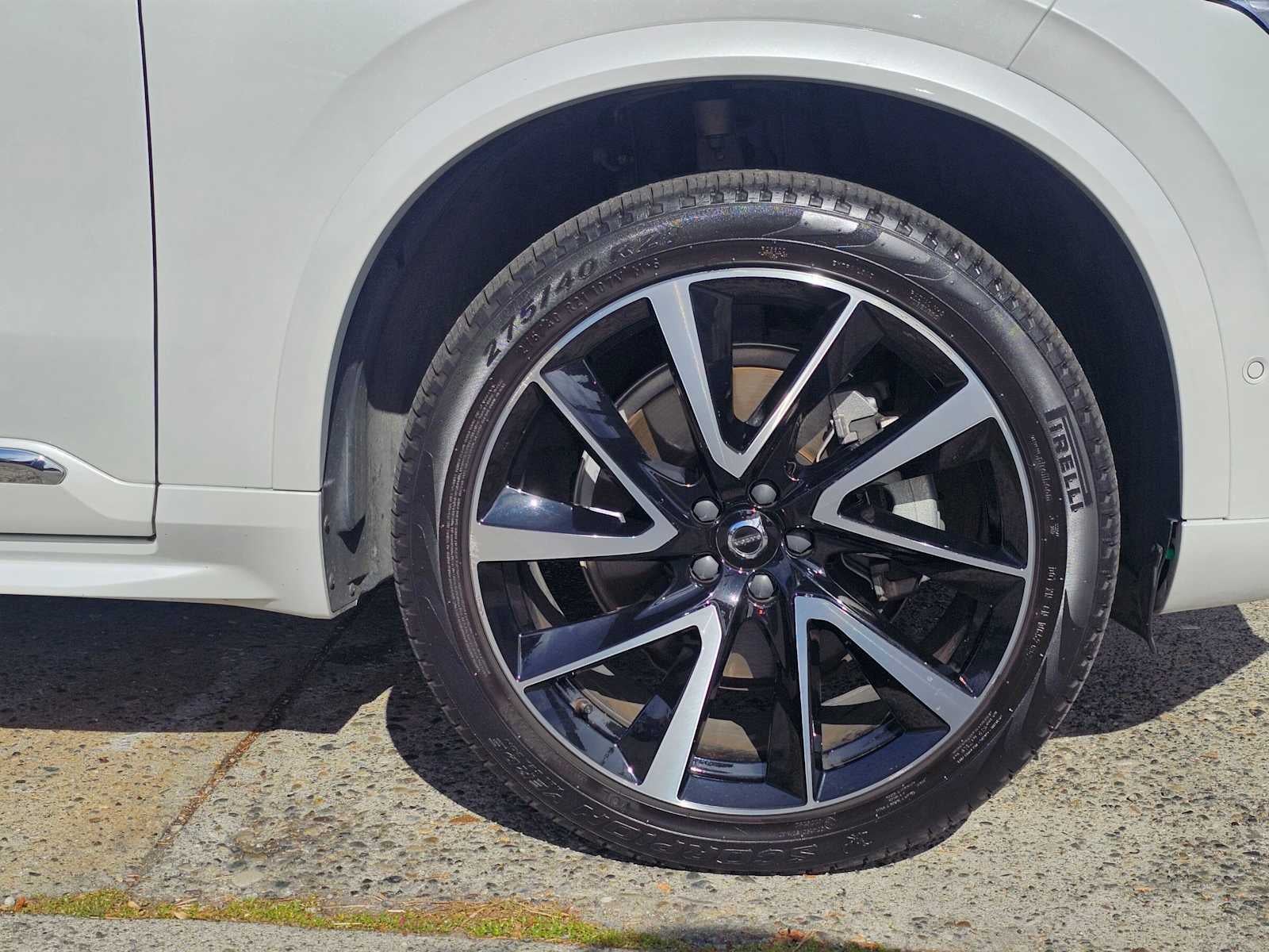 2023 Volvo XC90 Plus