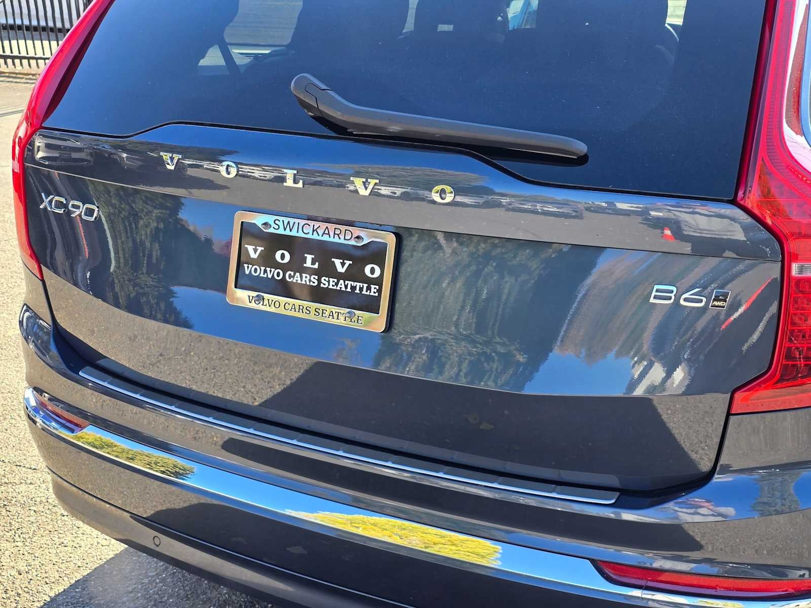2023 Volvo XC90 Plus