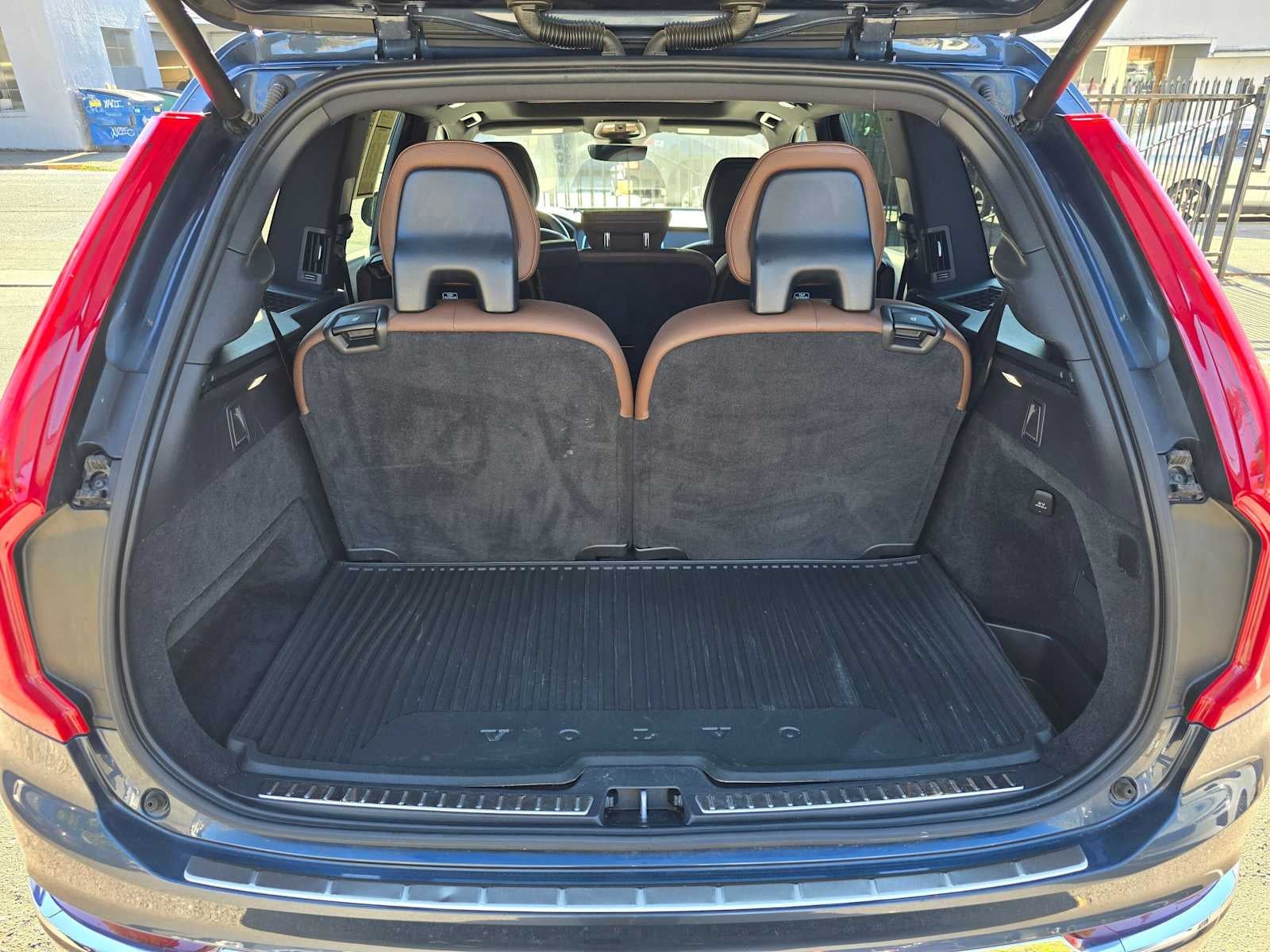 2023 Volvo XC90 Plus