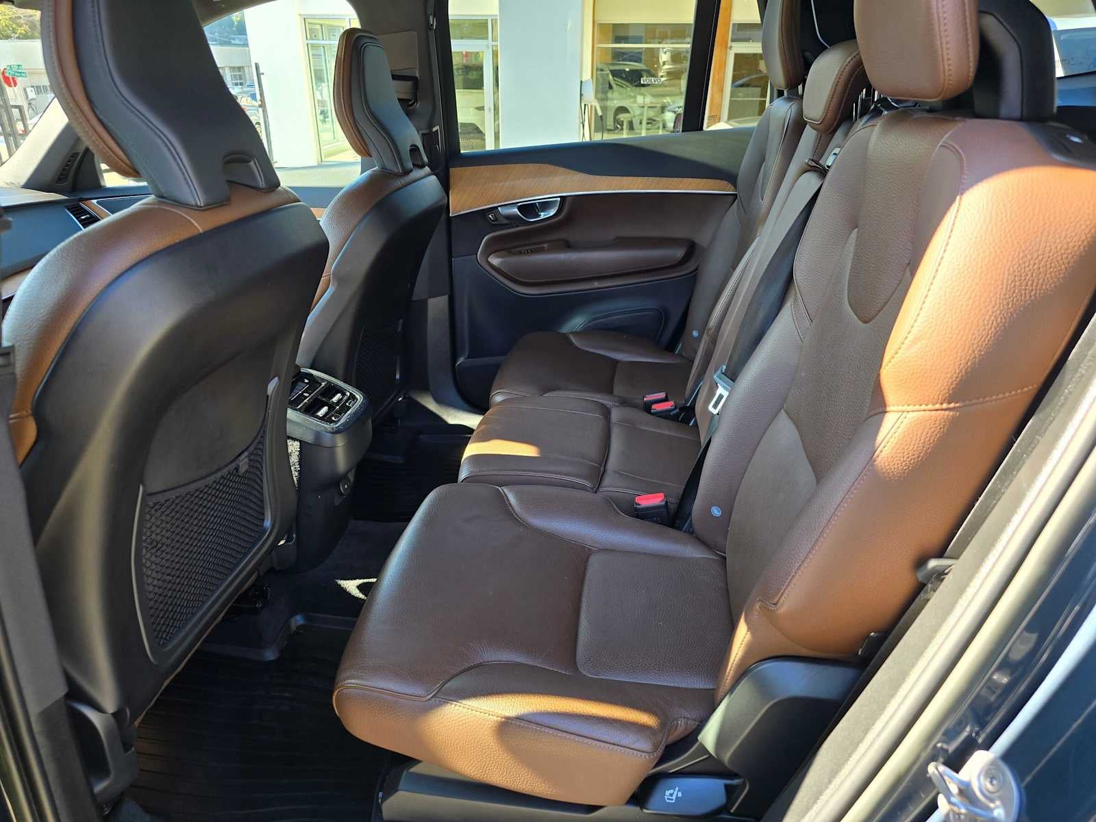 2023 Volvo XC90 Plus