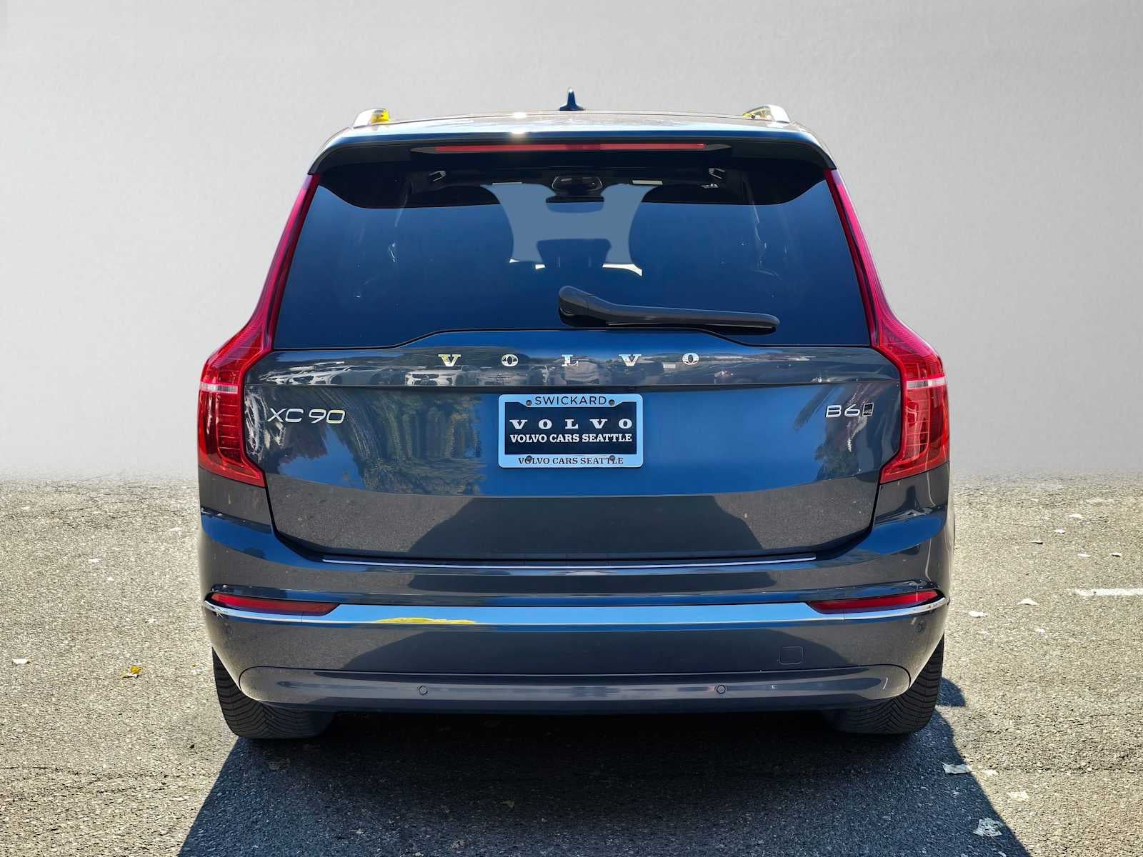 2023 Volvo XC90 Plus