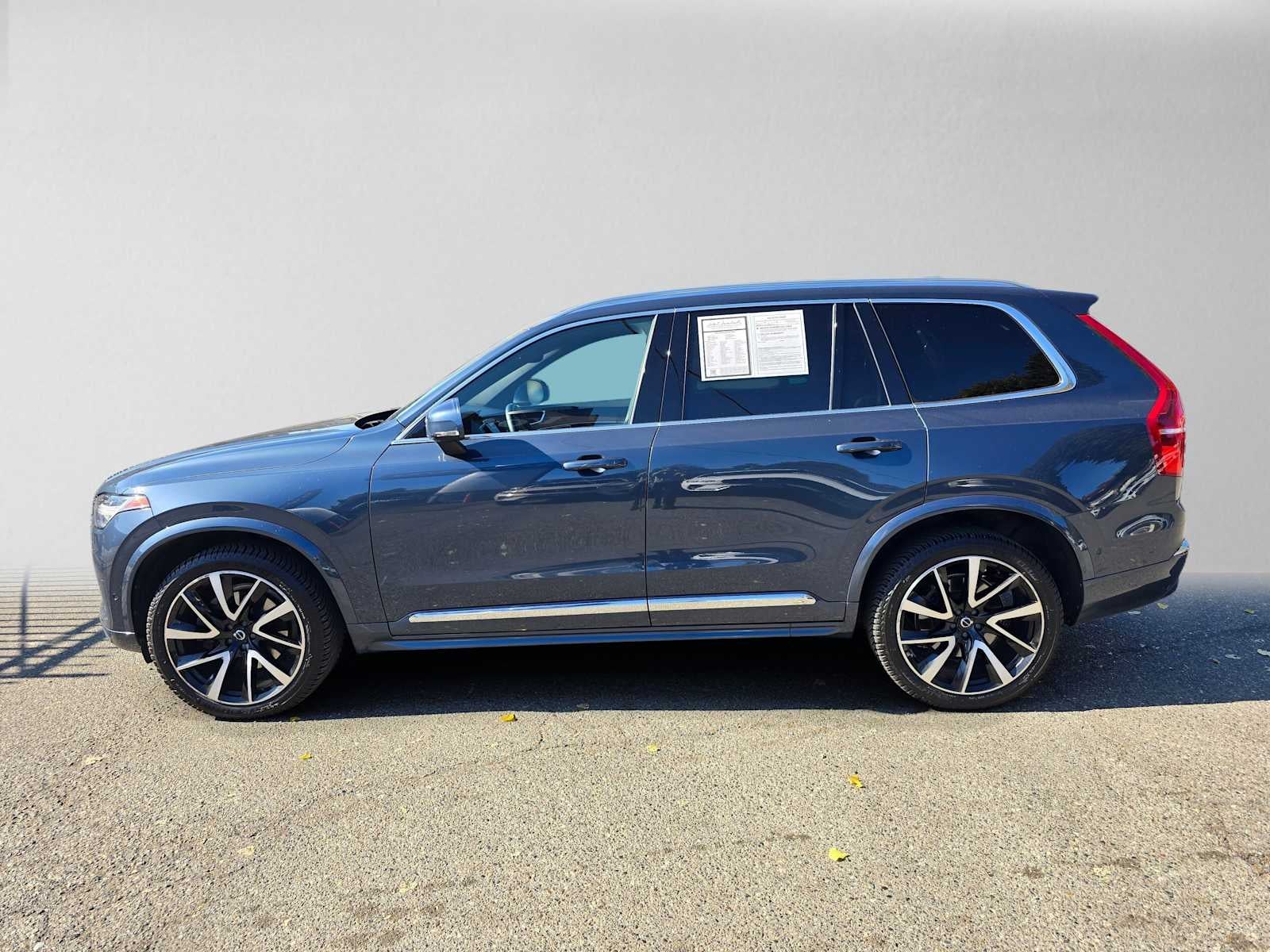 2023 Volvo XC90 Plus