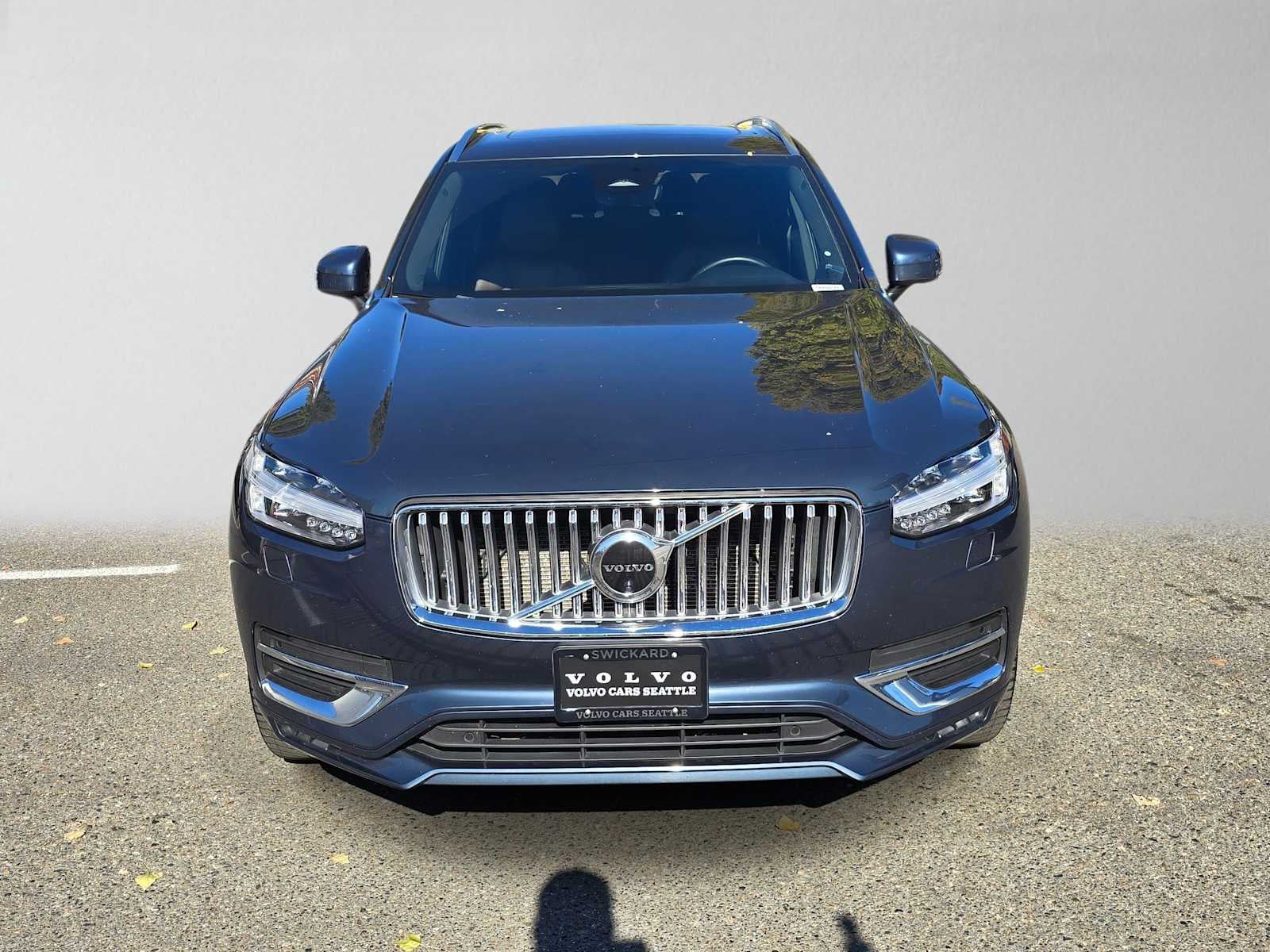 2023 Volvo XC90 Plus