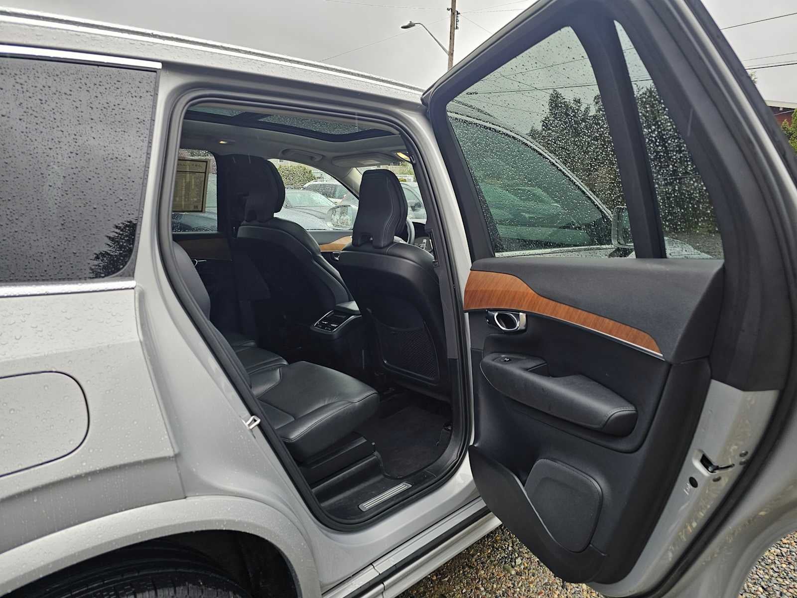 2023 Volvo XC90 Core