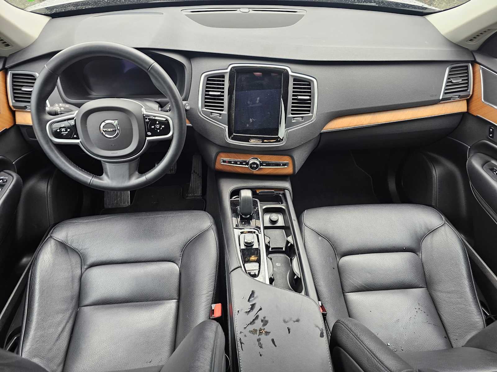 2023 Volvo XC90 Core