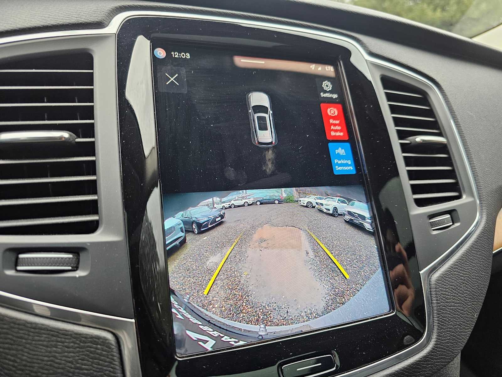 2023 Volvo XC90 Core