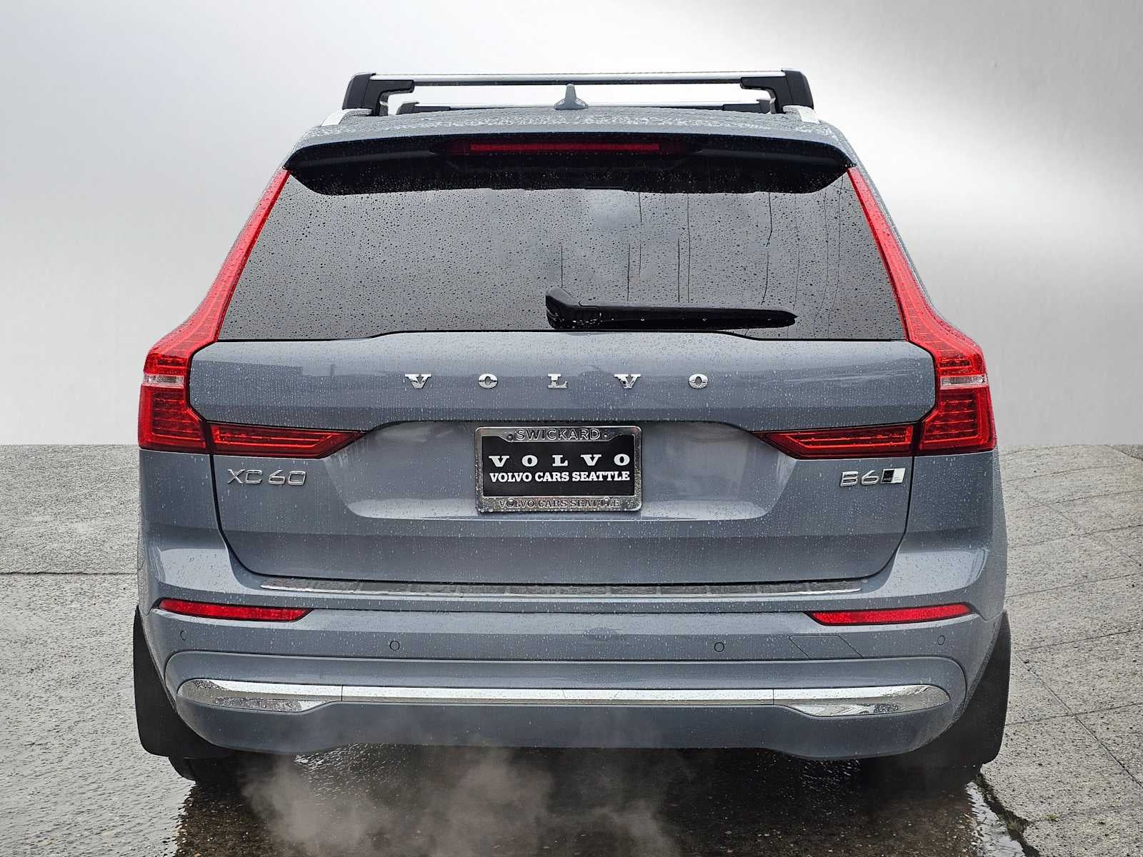 2023 Volvo XC60 Ultimate Bright Theme