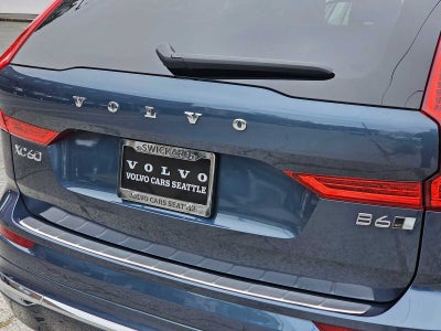 2023 Volvo XC60 Ultimate Bright Theme