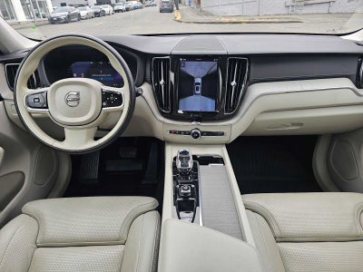 2023 Volvo XC60 Ultimate Bright Theme