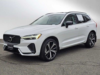 2023 Volvo XC60 Ultimate Dark Theme