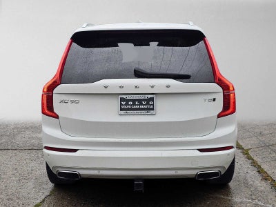 2020 Volvo XC90 Momentum