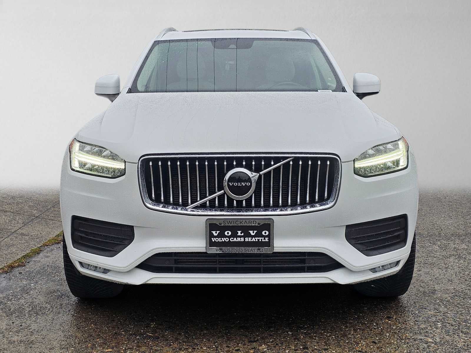 2020 Volvo XC90 Momentum
