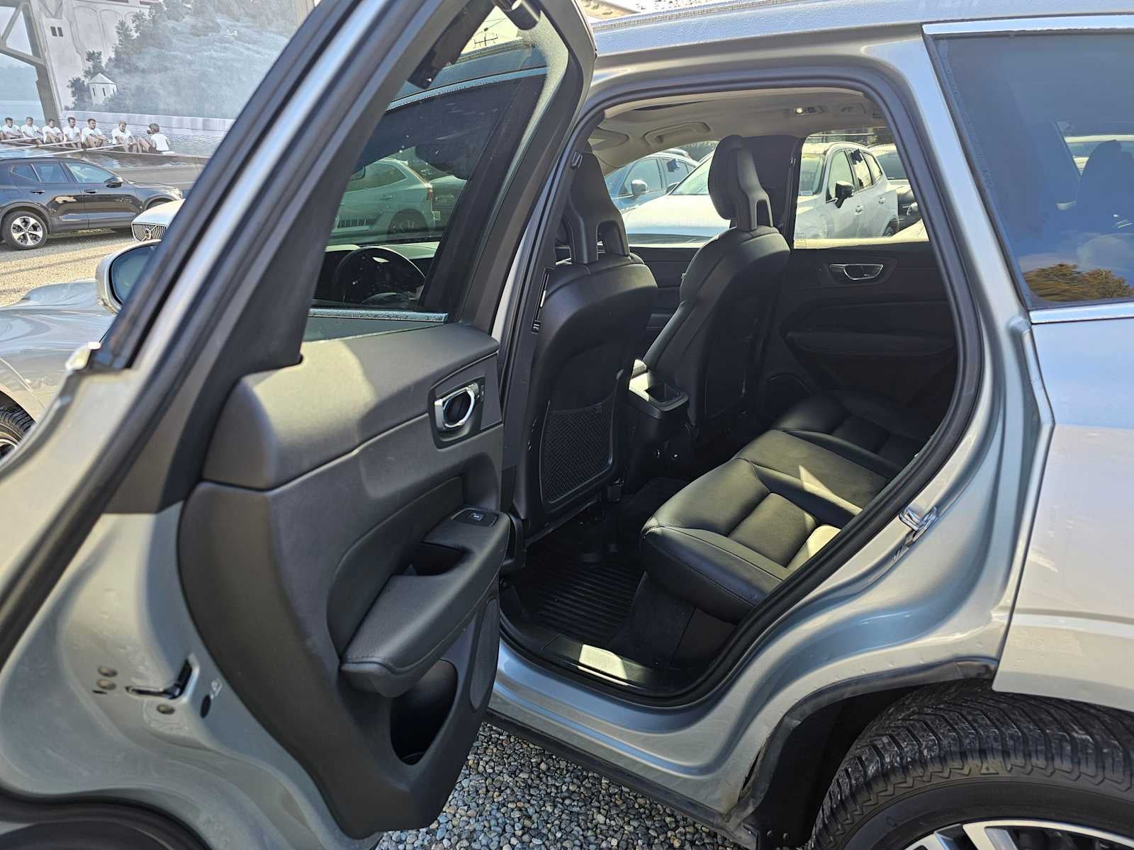 2018 Volvo XC60 Momentum