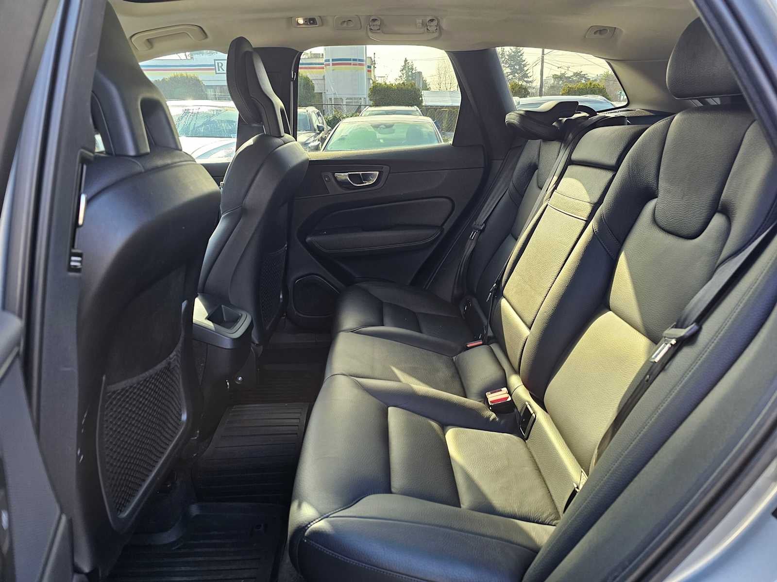 2018 Volvo XC60 Momentum