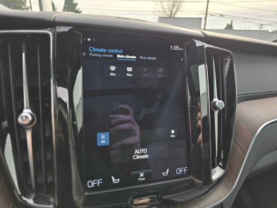 2021 Volvo XC60 Inscription