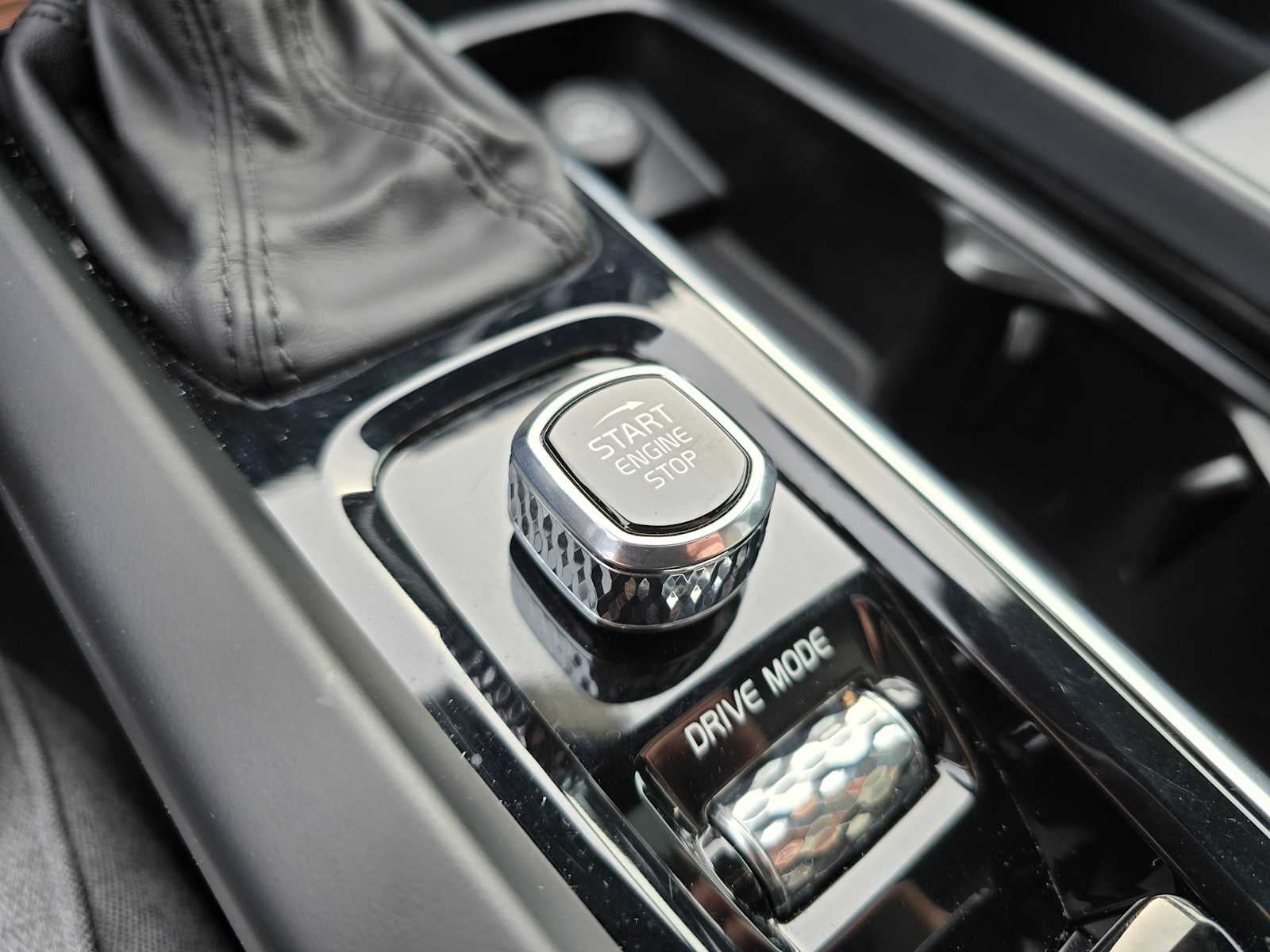 2021 Volvo XC60 Inscription