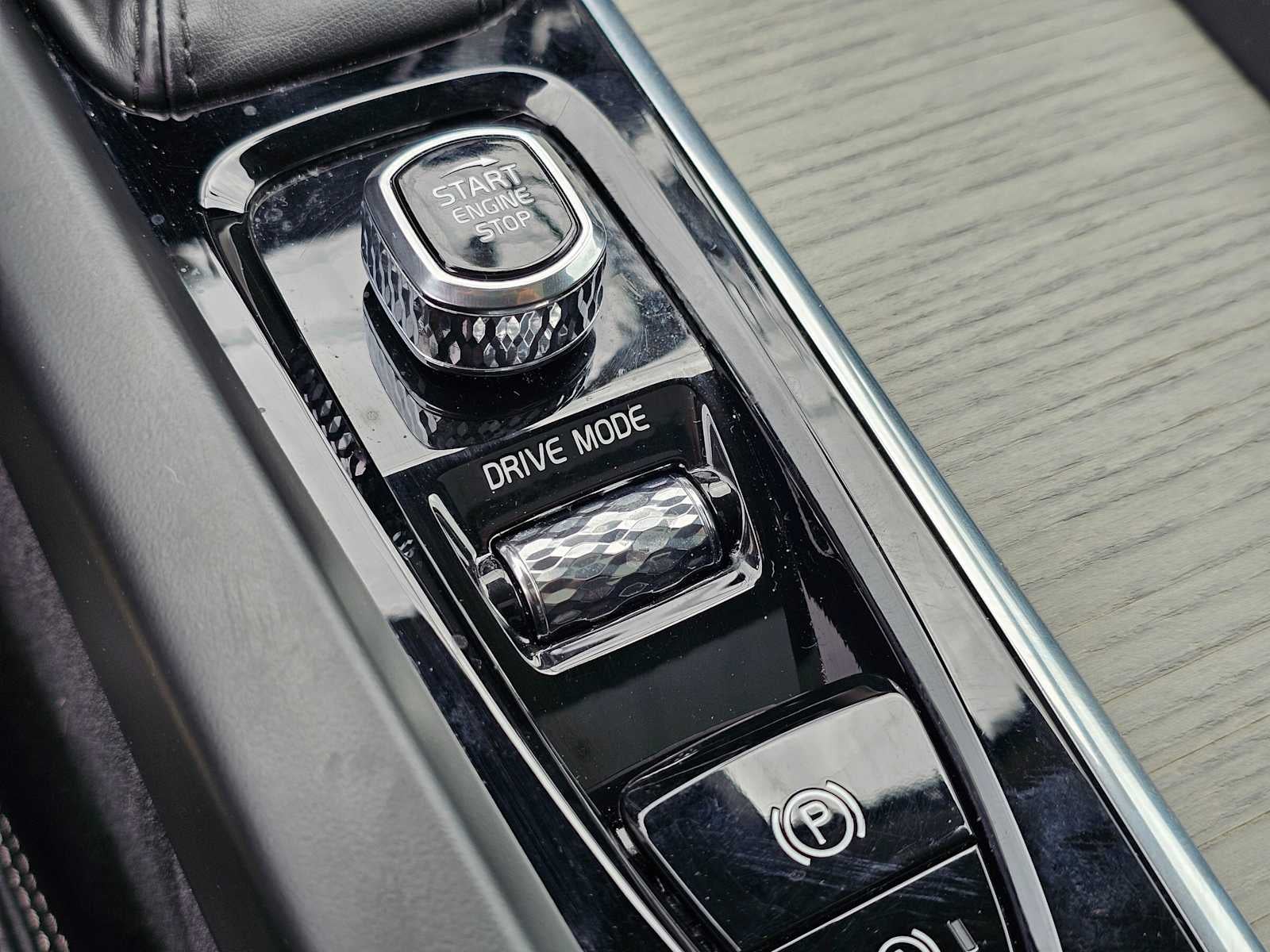 2021 Volvo XC60 Inscription