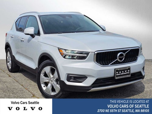 2021 Volvo XC40 Momentum