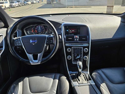 2015 Volvo XC60 T6 Platinum