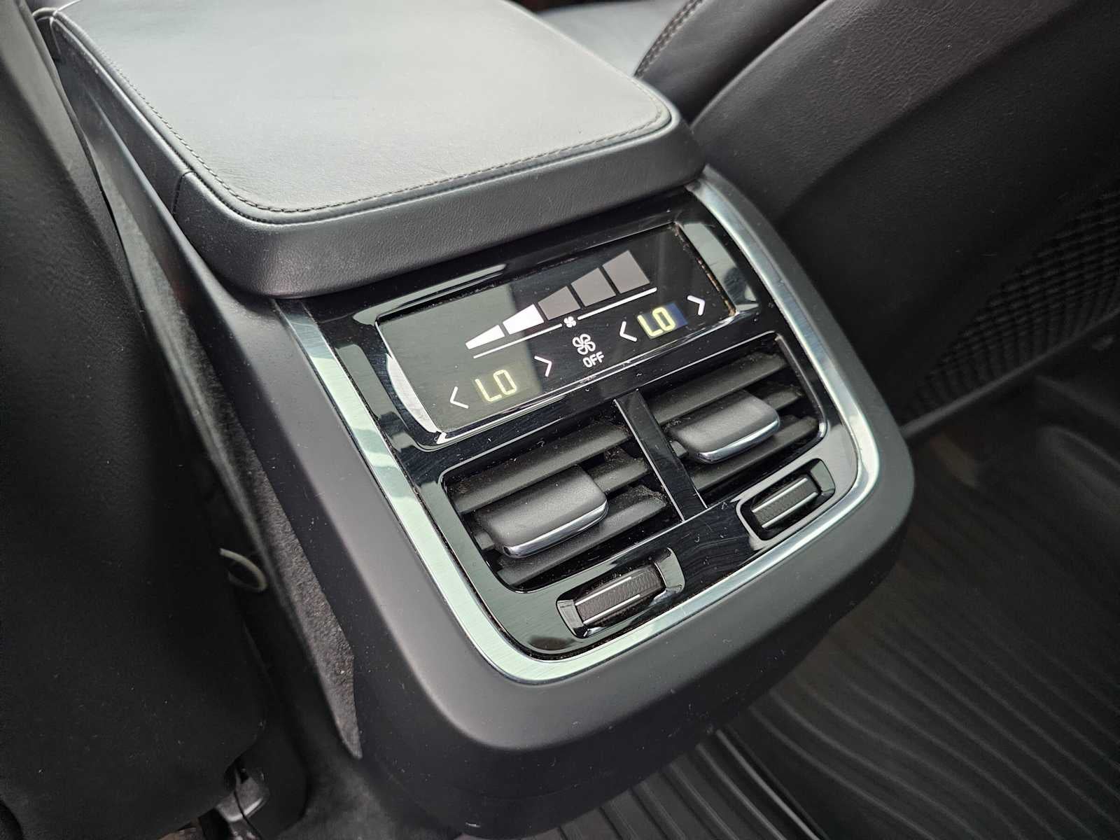 2016 Volvo XC90 T6 Inscription
