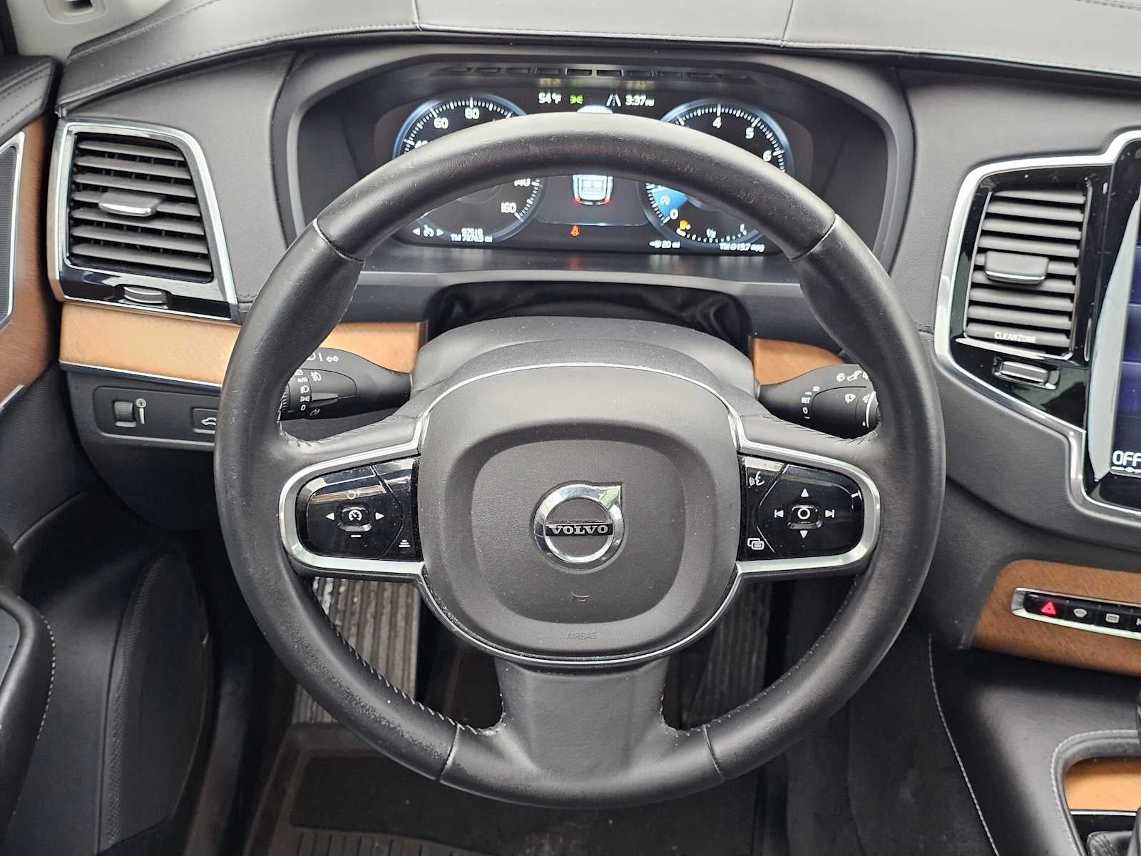 2016 Volvo XC90 T6 Inscription