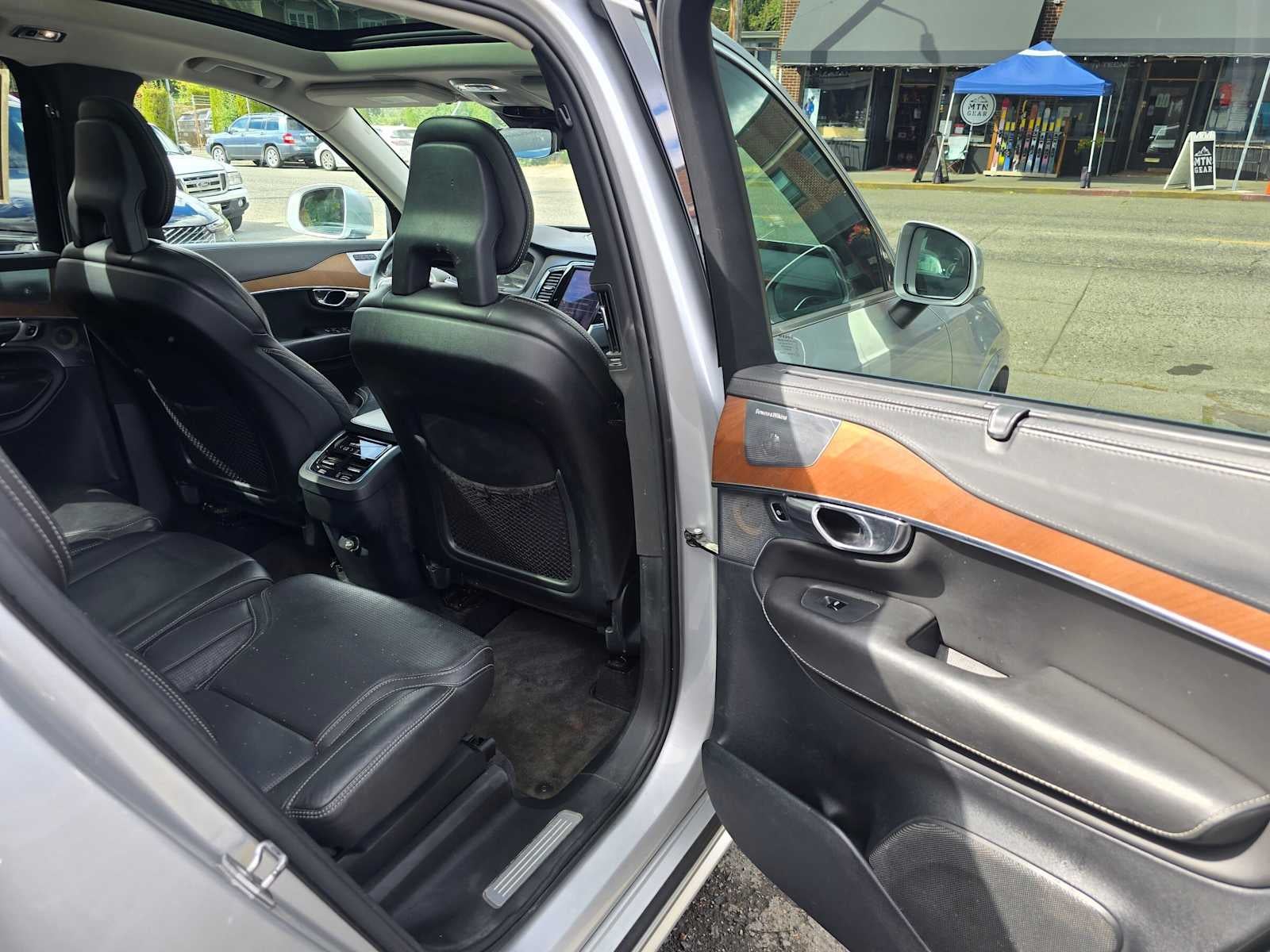 2016 Volvo XC90 T6 Inscription