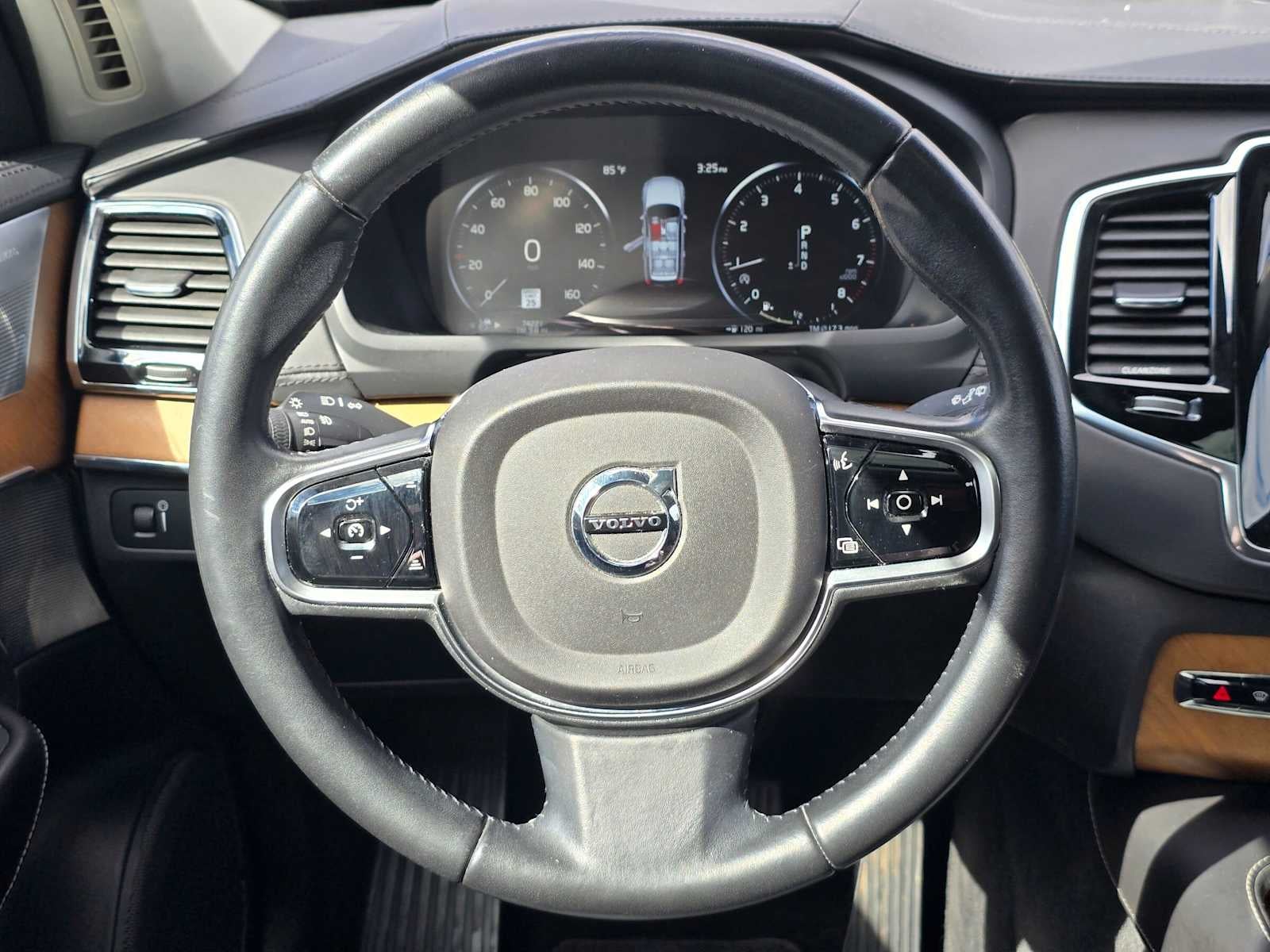 2016 Volvo XC90 T6 Inscription