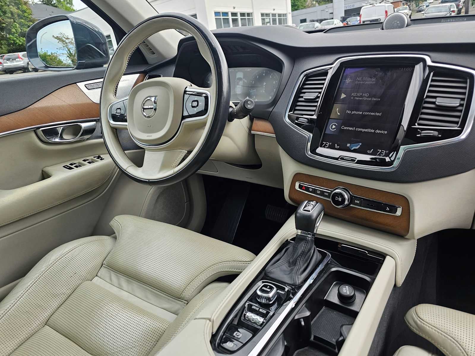 2017 Volvo XC90 Inscription