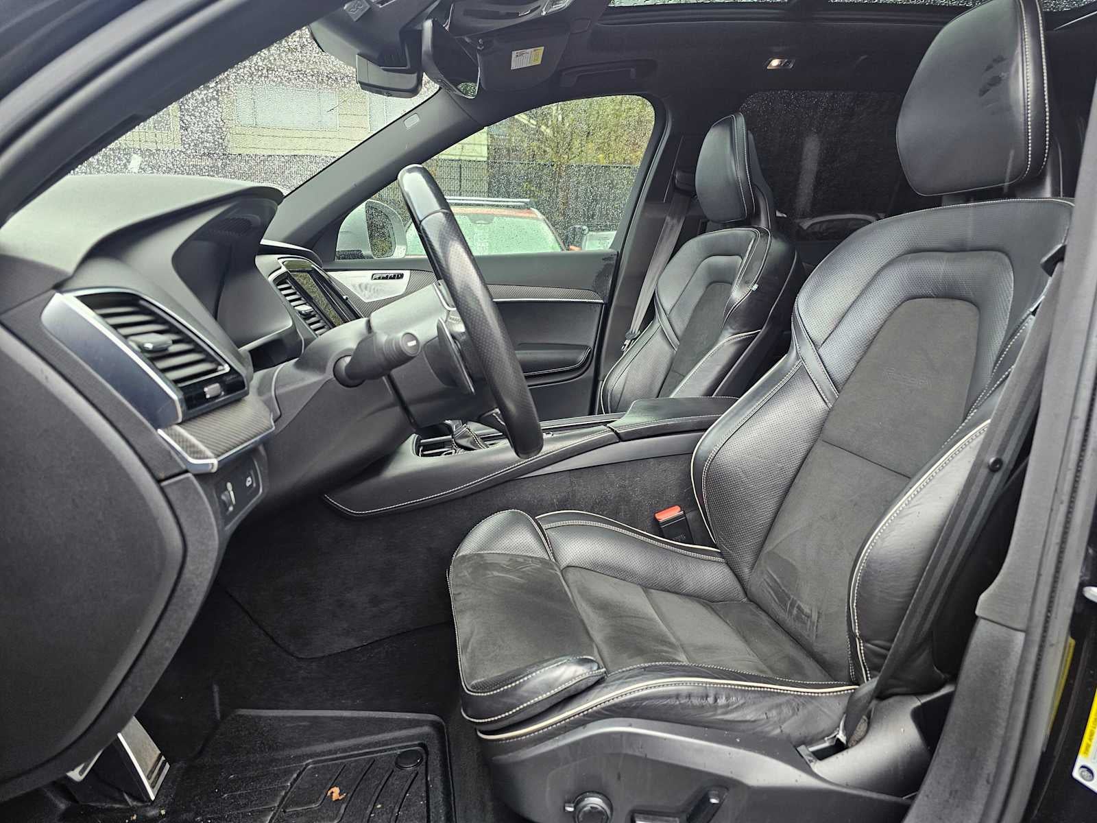 2017 Volvo XC90 R-Design