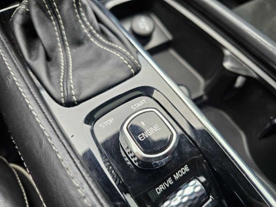 2017 Volvo XC90 R-Design