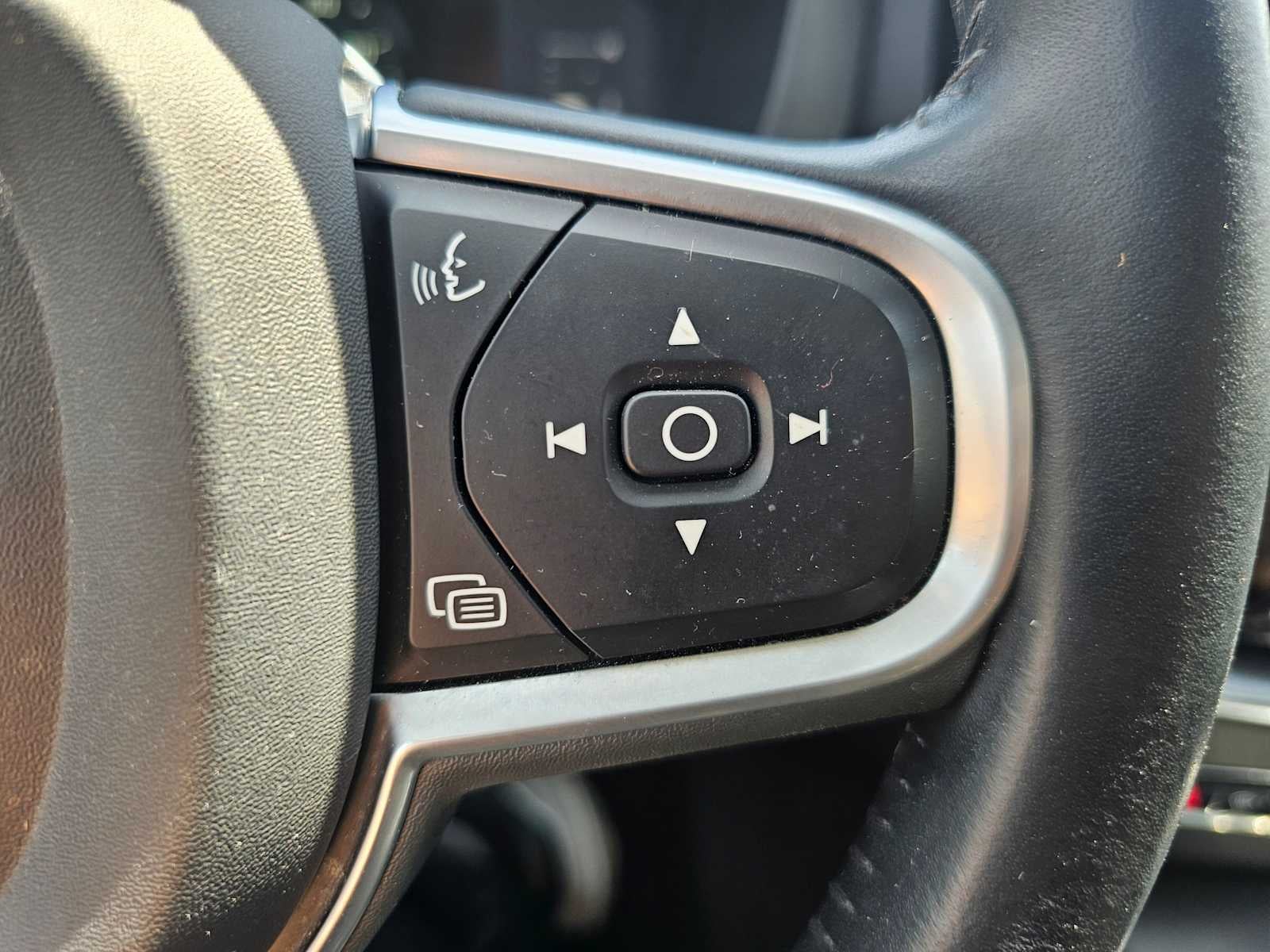 2019 Volvo XC60 Momentum