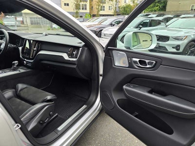 2018 Volvo XC60 R-Design