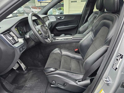 2018 Volvo XC60 R-Design